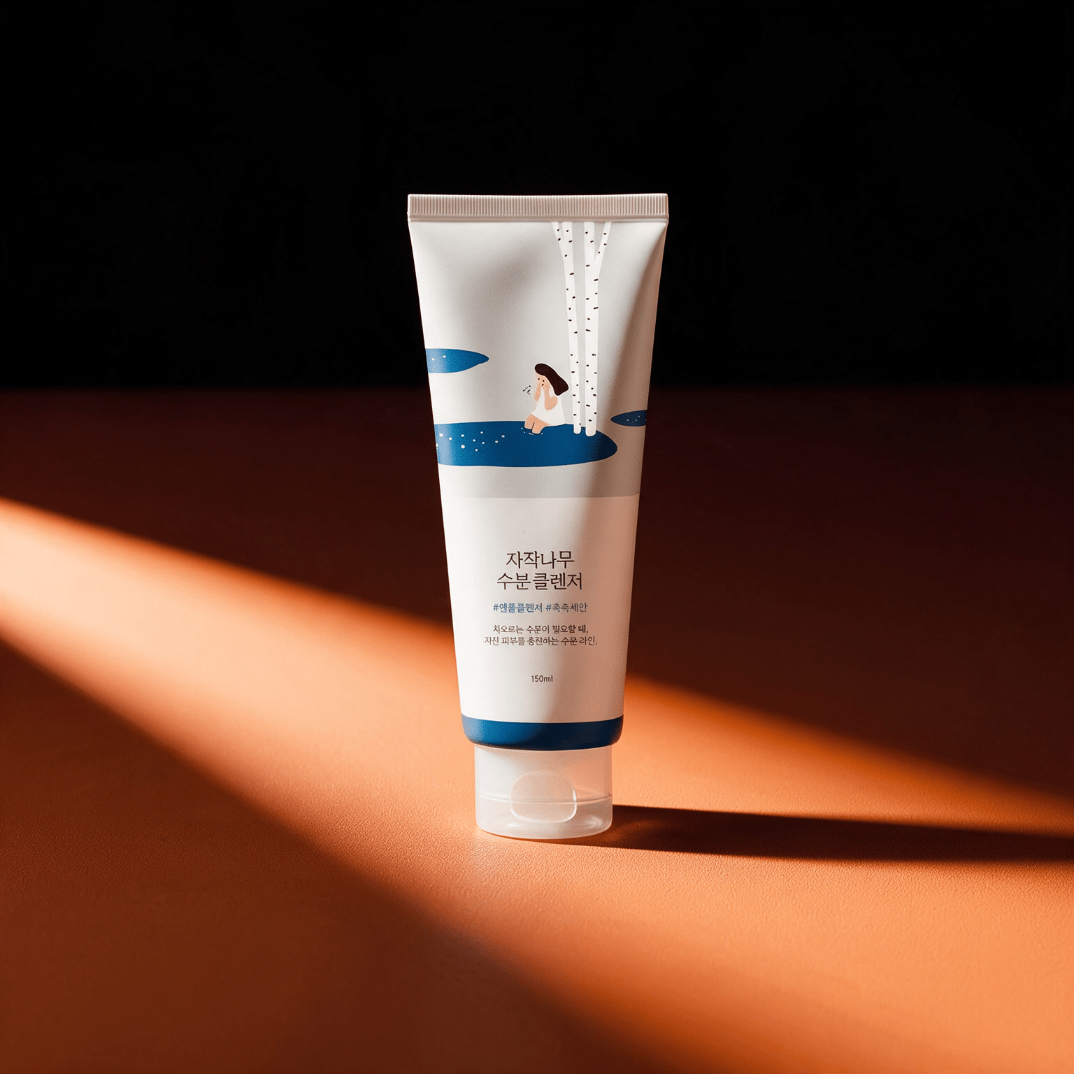 ROUND LAB Birch Juice Moisturizing Cleanser - SkinNova
