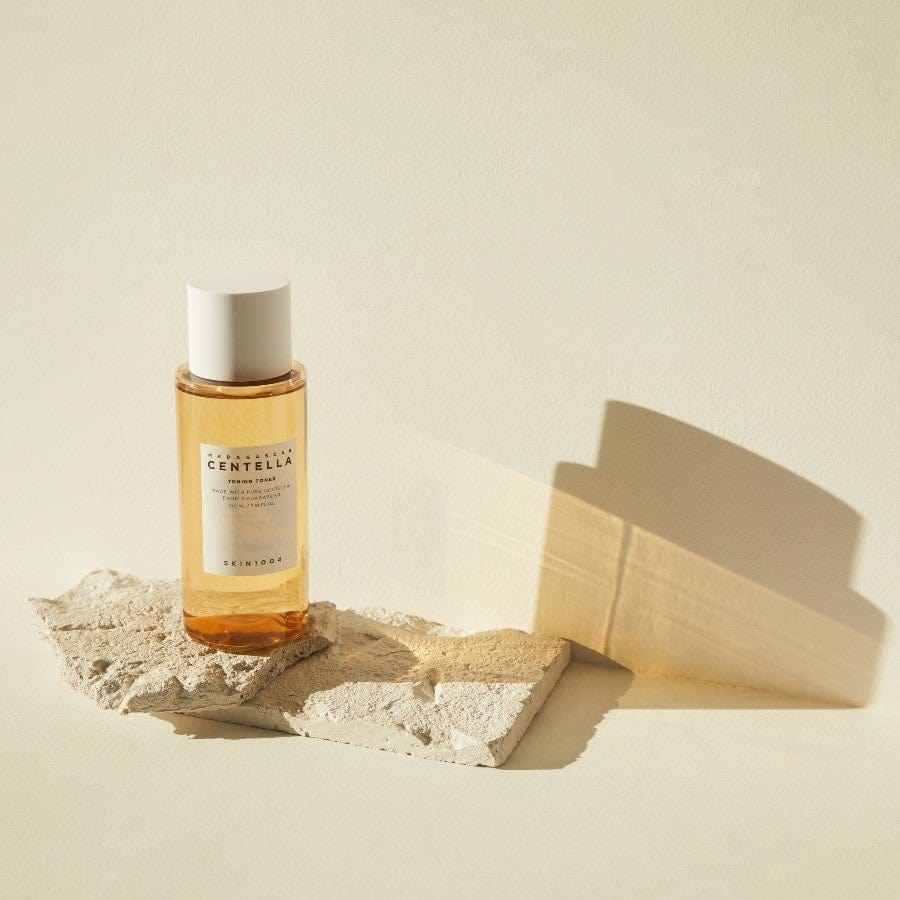 SKIN1004 Madagascar Centella Toning Toner 210 ml – tonik PHA do codziennej pielęgnacji - SkinNova
