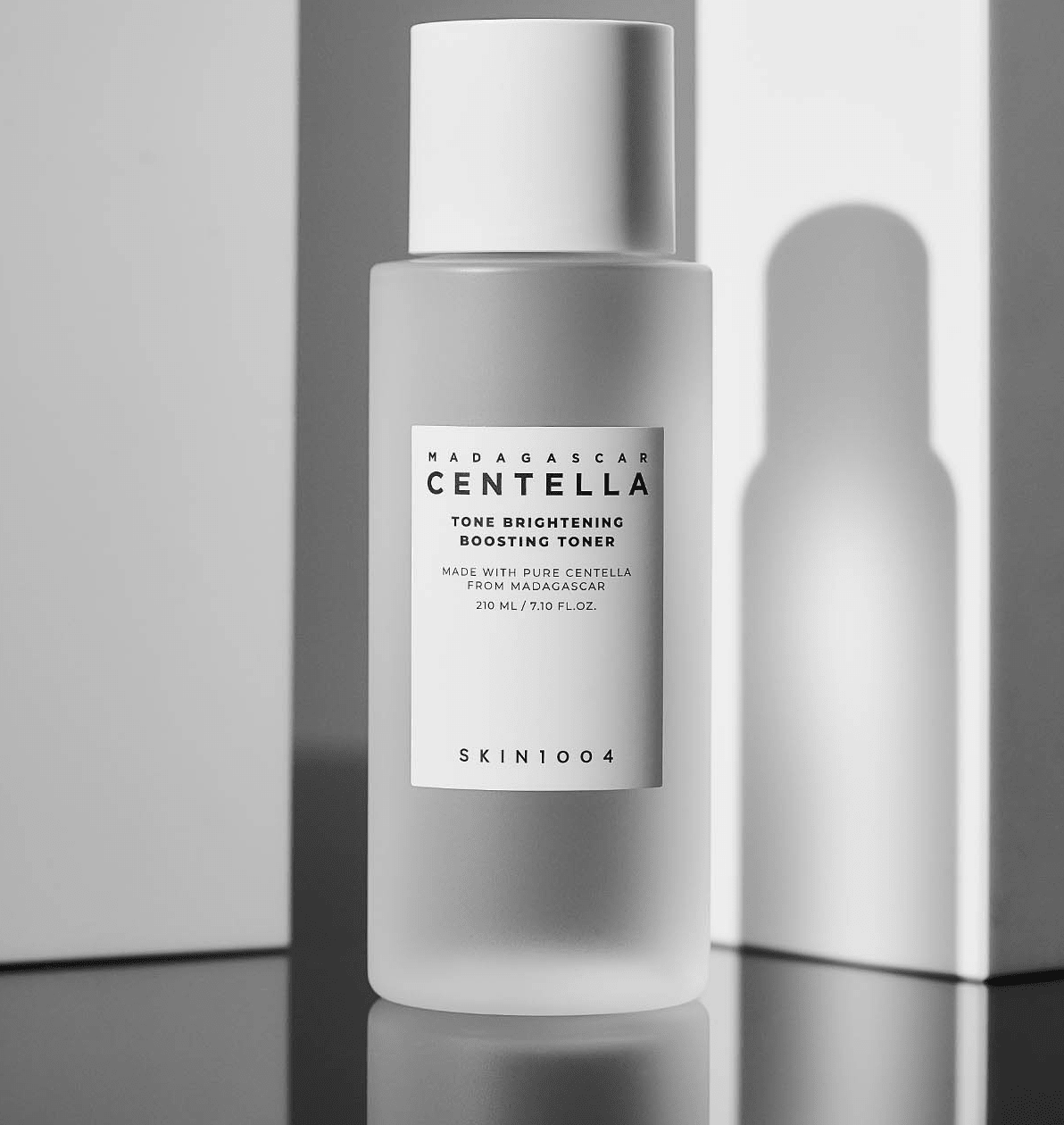 SKIN1004 Tone Brightening Boosting Toner – tonik rozświetlający 210 ml - SkinNova